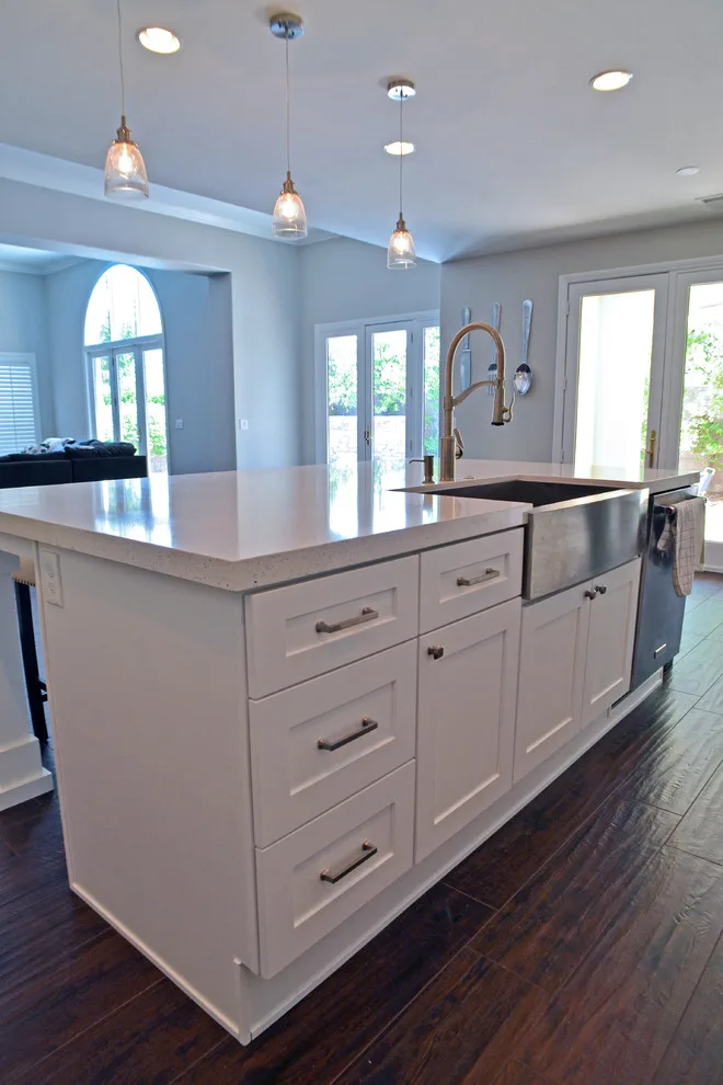 Contemporary House Renovation 2 by AFR Construction - Photo 11