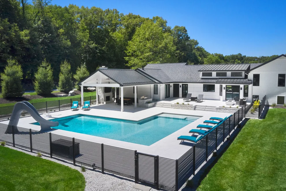 Contemporary House Remodeling by Blok Builders, Inc. - Photo 9