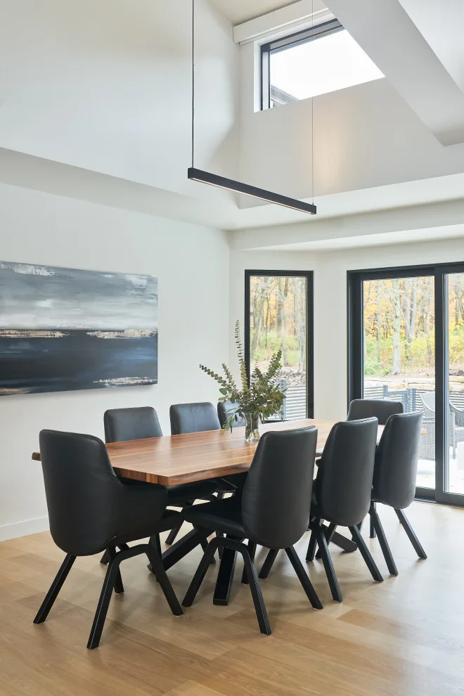 Contemporary House Remodeling by Blok Builders, Inc. - Photo 30