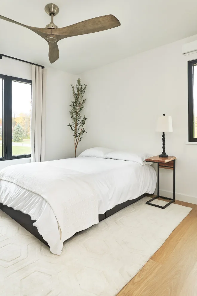 Contemporary House Remodeling by Blok Builders, Inc. - Photo 32