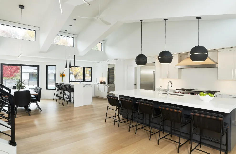 Contemporary House Remodeling by Blok Builders, Inc. - Photo 33
