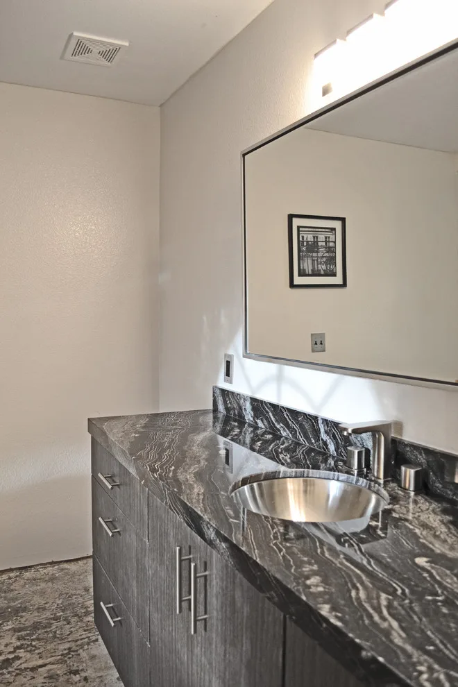 Contemporary Home Makeover by AFR Construction - Photo 7