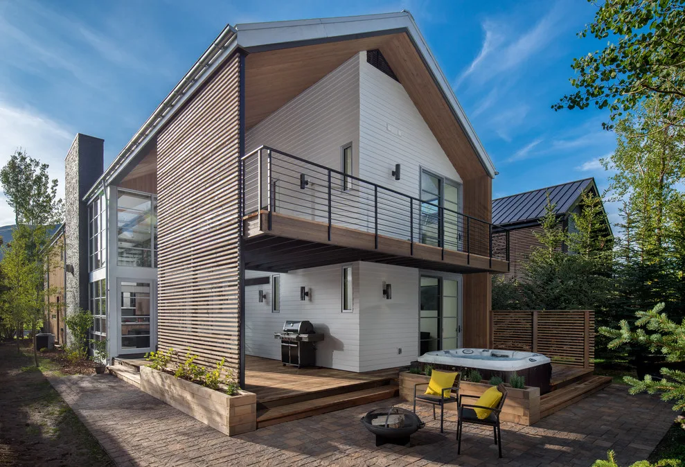 Contemporary Residence with Timeless Features by New West Building Company - Photo 2