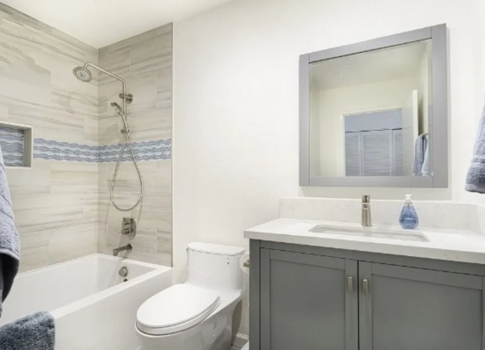 Contemporary Home Renovation - Mountain View by Golden View Renovation - Photo 10