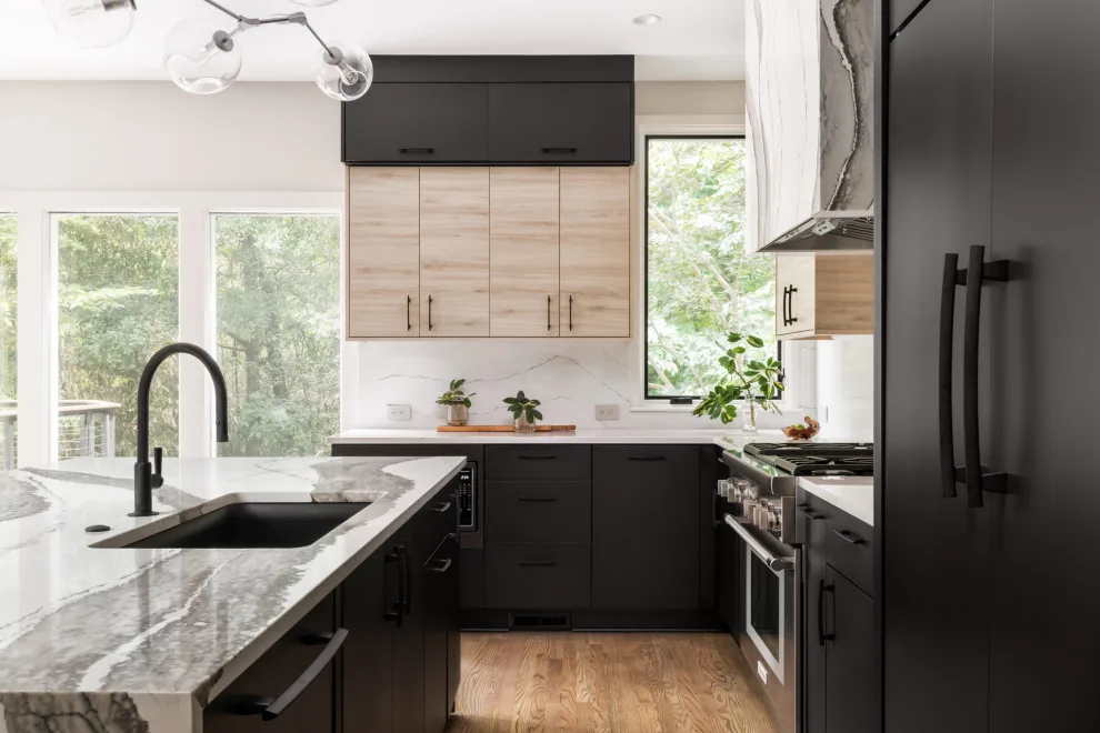 Contemporary Marietta Kitchen by Innovative Design Build - Photo 6
