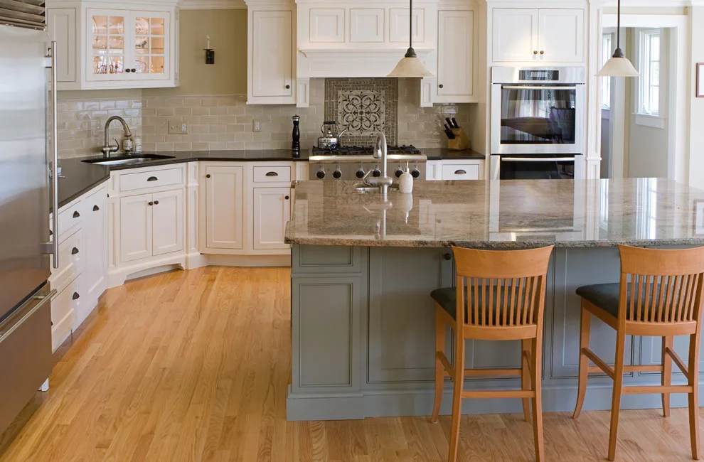 Rustic Elegance by Kitchen Master Design & Remodeling LLC - Photo 4