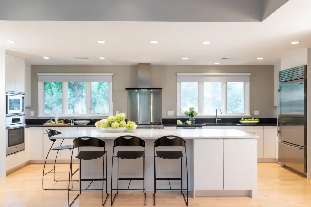 Contemporary Kitchen in St. Louis by Liston Design Build - Photo 3