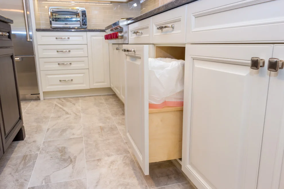 Contemporary Kitchen Transformation by Innovative Design Build - Photo 12