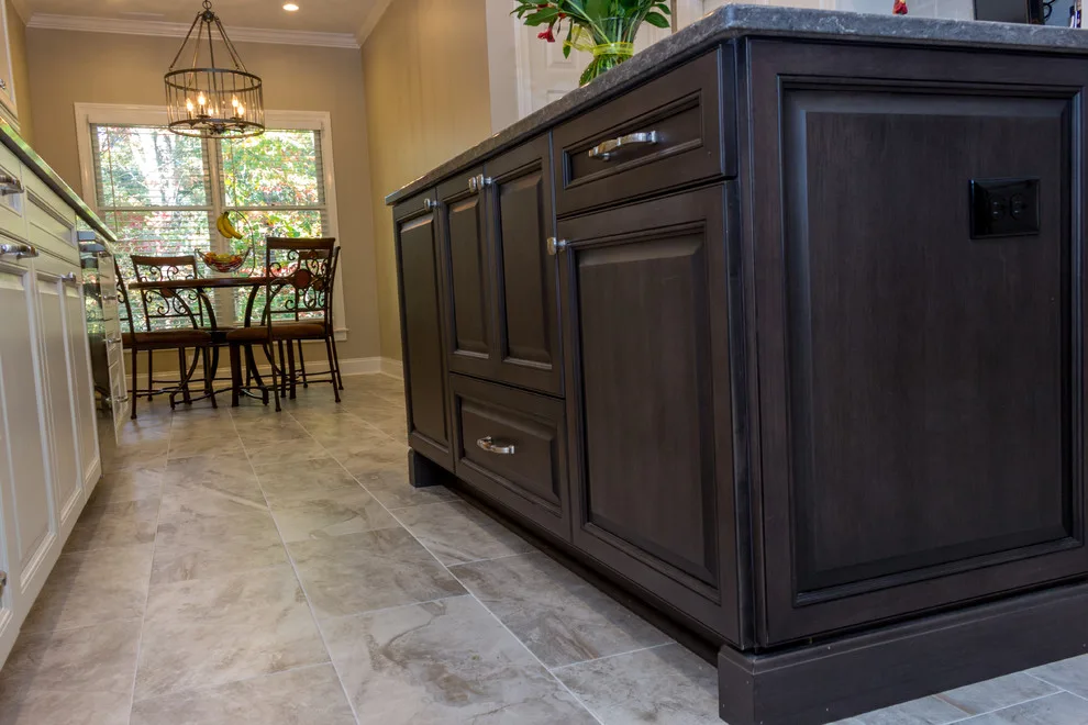 Contemporary Kitchen Transformation by Innovative Design Build - Photo 2