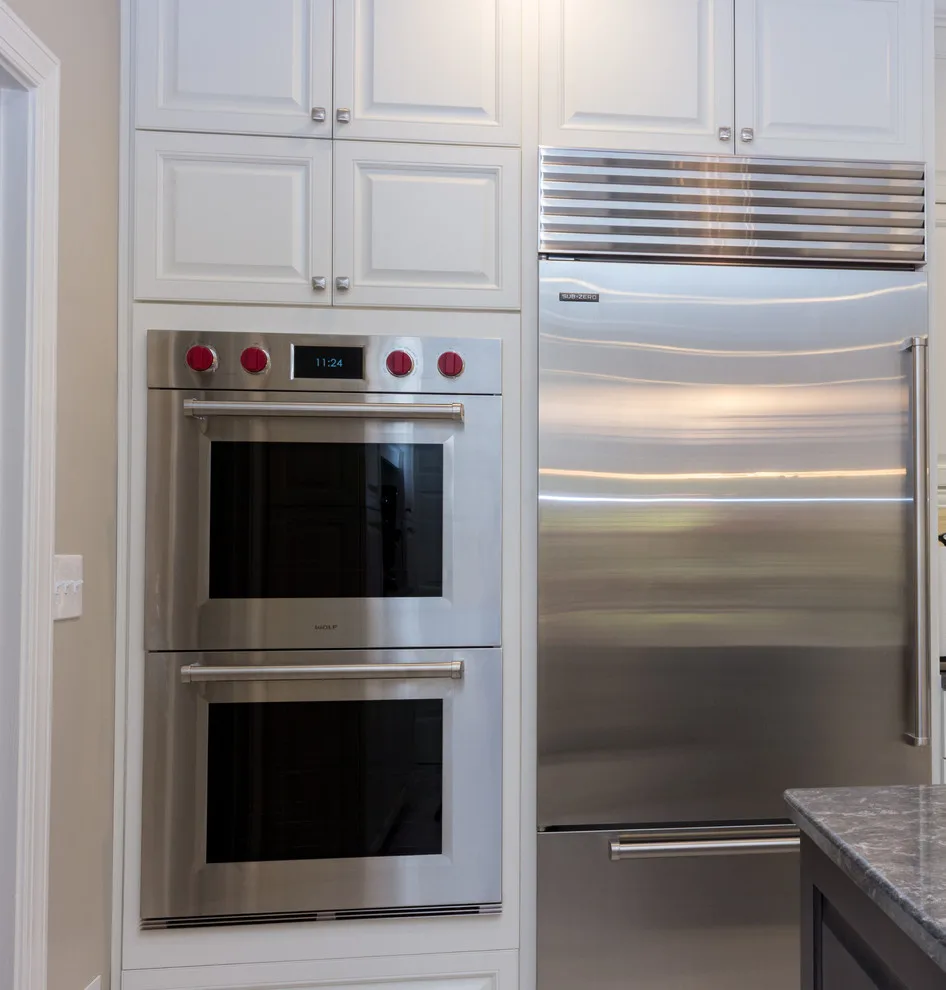 Contemporary Kitchen Transformation by Innovative Design Build - Photo 3