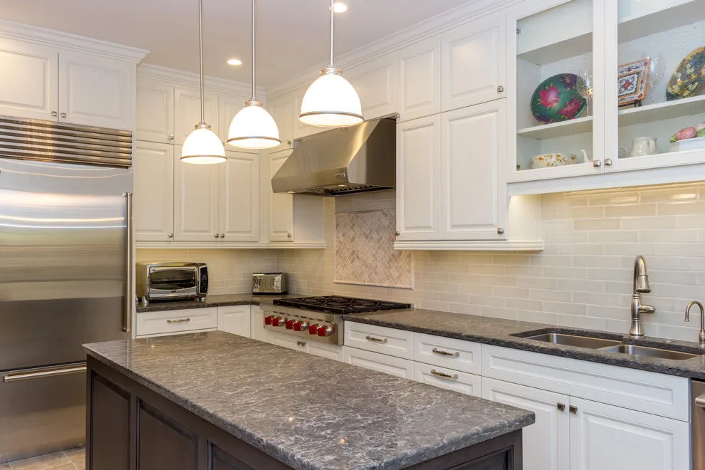 Contemporary Kitchen Transformation by Innovative Design Build - Photo 16