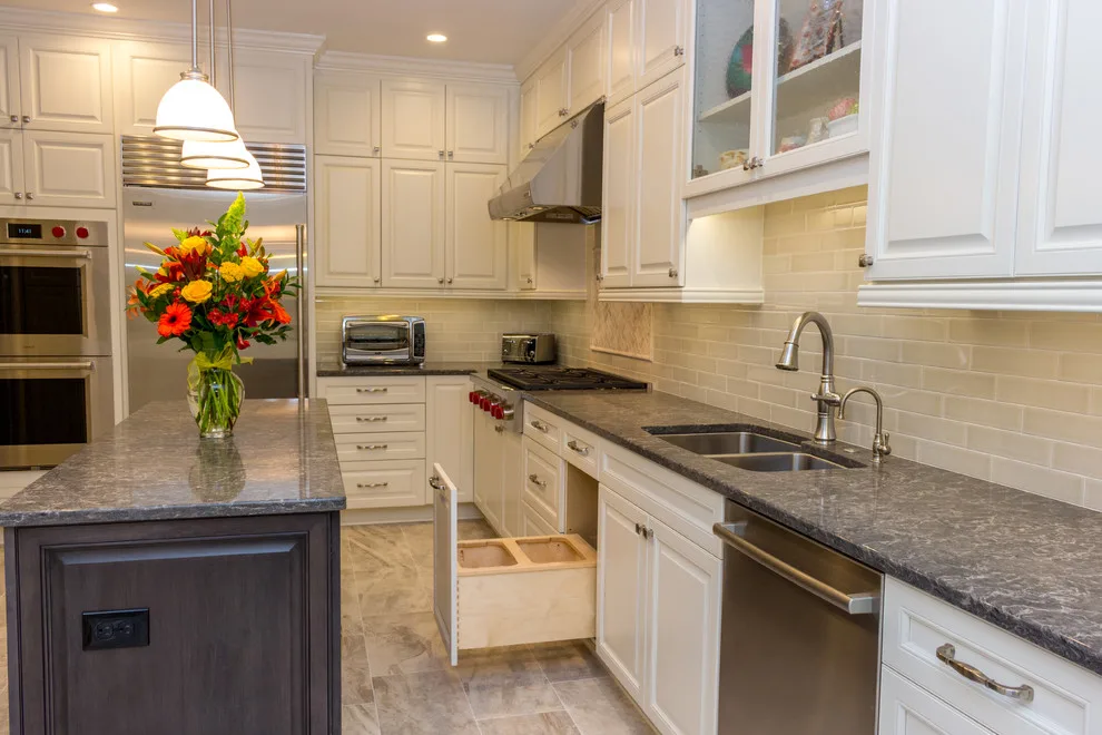 Contemporary Kitchen Transformation by Innovative Design Build - Photo 27