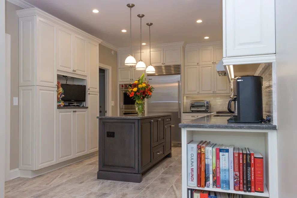 Contemporary Kitchen Transformation by Innovative Design Build - Photo 19