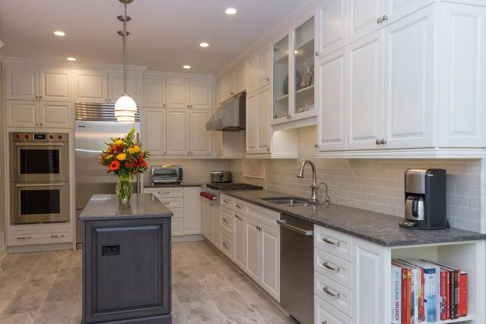 Contemporary Kitchen Transformation by Innovative Design Build - Photo 10