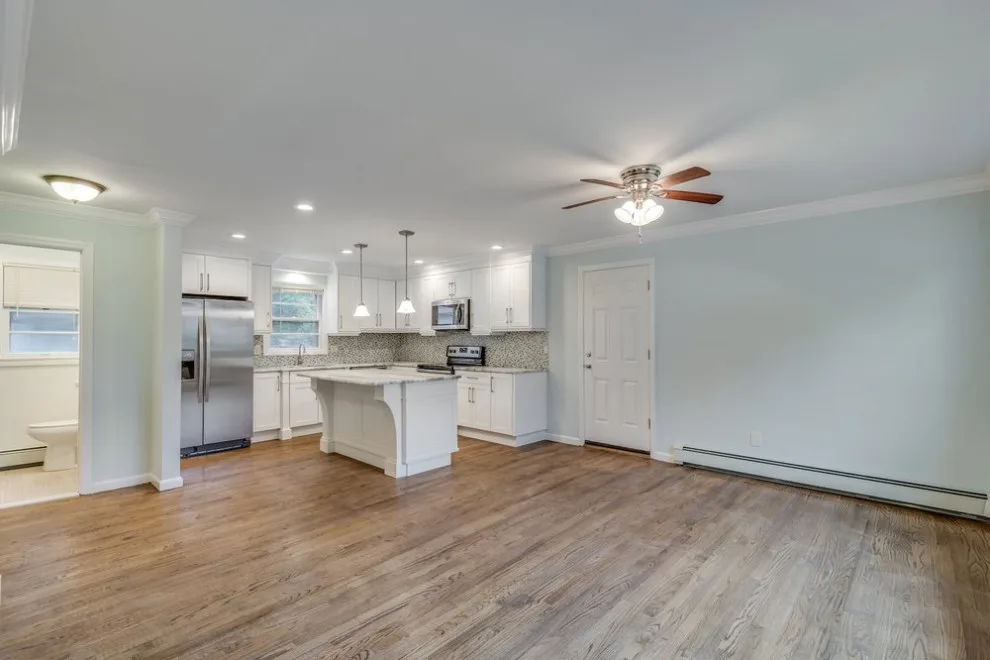 Luminous Kitchen in Everett by Jvb Contractors LLC - Photo 2