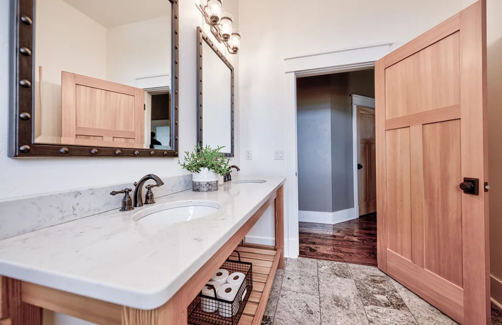 Contemporary Master and Guest Bathrooms by Ealy Construction - Photo 2