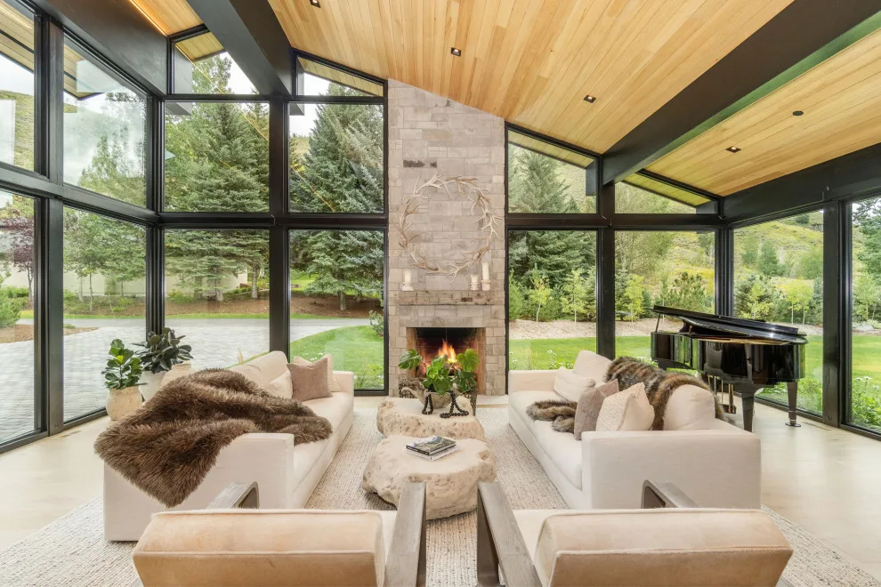 Contemporary Mountain Elegance by Mountainwood Construction - Photo 4