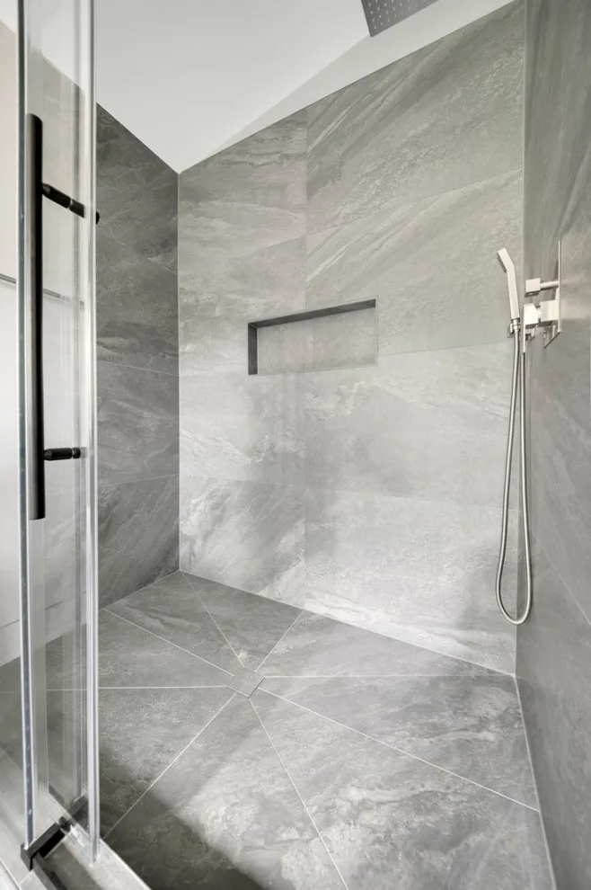Contemporary Mountain Lifestyle by IDL Construction - Photo 37