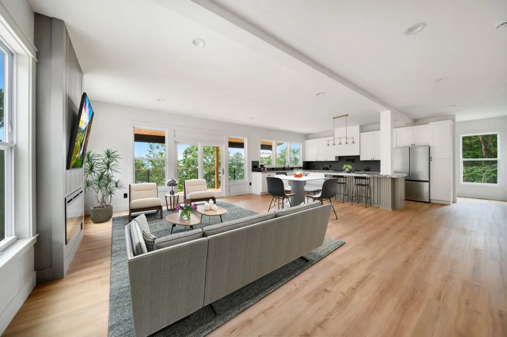 Contemporary Mountain Lifestyle by IDL Construction - Photo 6