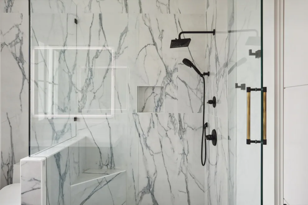 Contemporary Custom Home Build by New Rosslyn Construction - Photo 10
