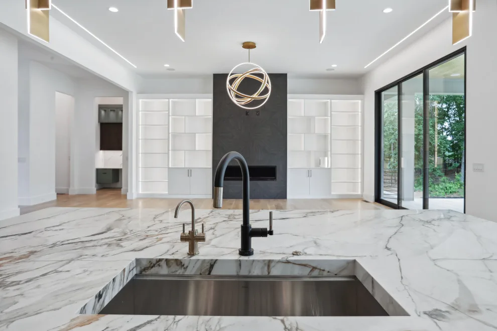 Contemporary Custom Home Build by New Rosslyn Construction - Photo 22
