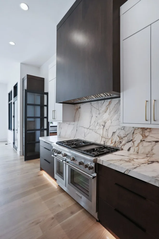 Contemporary Custom Home Build by New Rosslyn Construction - Photo 20