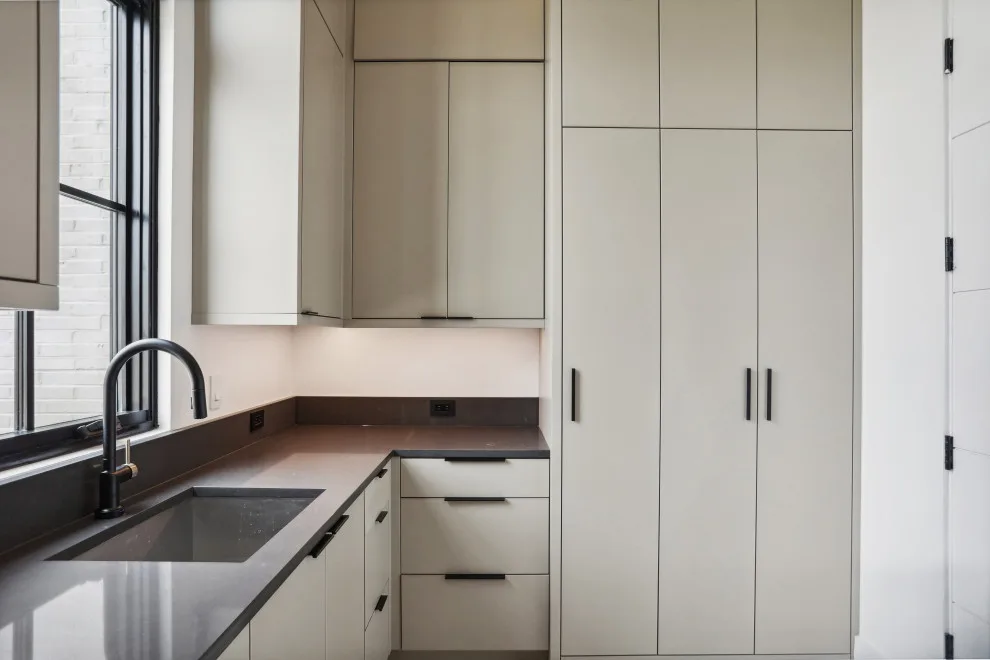Contemporary Custom Home Build by New Rosslyn Construction - Photo 21