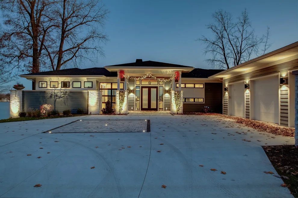 Contemporary Prairie - Lakeside by Berghuis Construction LLC - Photo 11