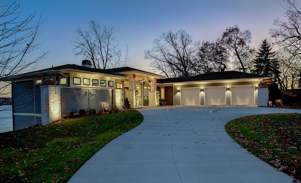Contemporary Prairie - Lakeside by Berghuis Construction LLC - Photo 5