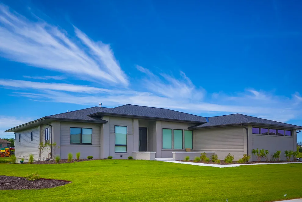 Contemporary Ranch at The Bridges by Woita Homes - Photo 2