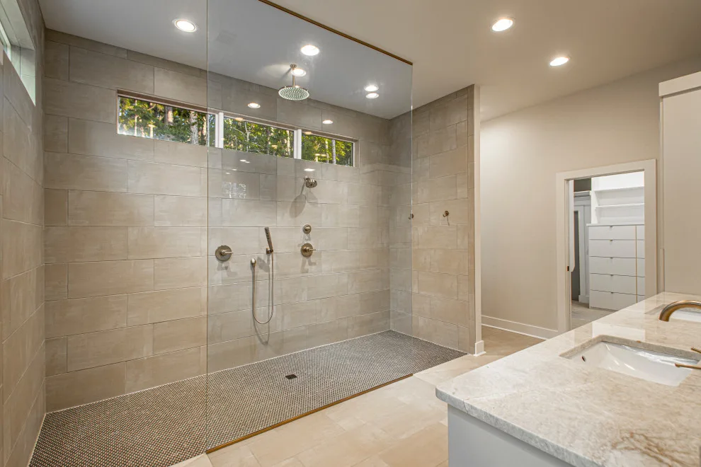 Contemporary Ranch Home by Hines Homes, LLC - Photo 32