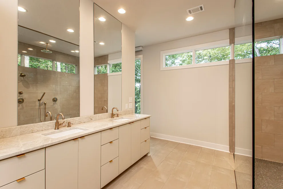 Contemporary Ranch Home by Hines Homes, LLC - Photo 36
