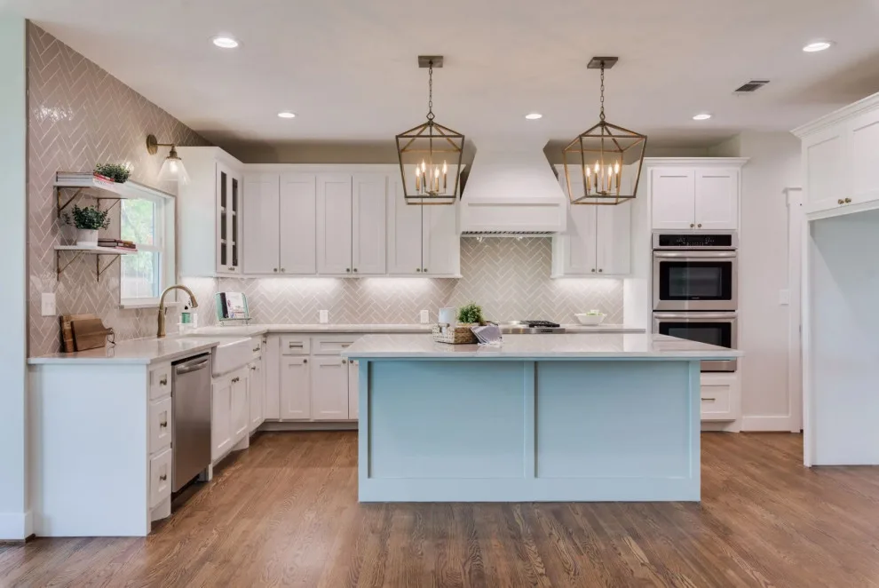 Contemporary Ranch Home Renovation Houston by Cycon Construction Inc - Photo 5