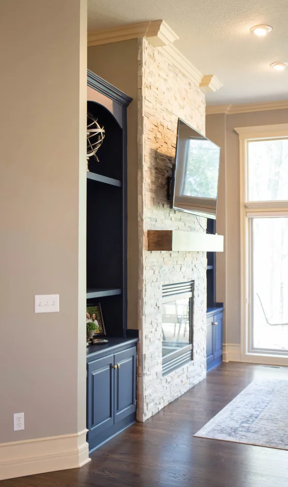 Contemporary Sophisticated Kitchen and Hearth Space by Bryan Casey Construction LLC - Photo 15