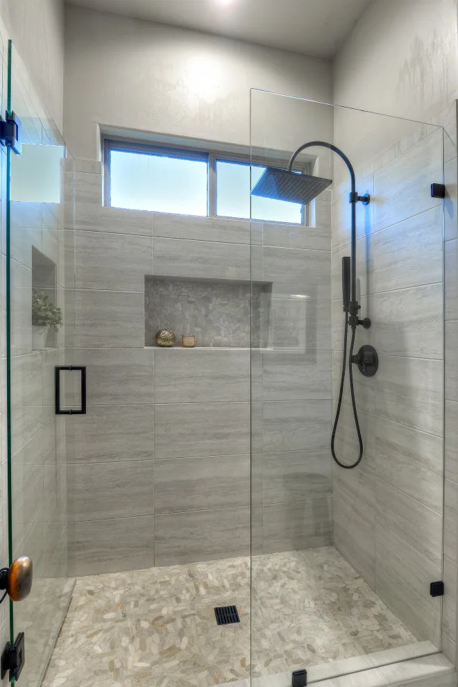 Contemporary Santa Fe by Maple Avenue Construction - Photo 18
