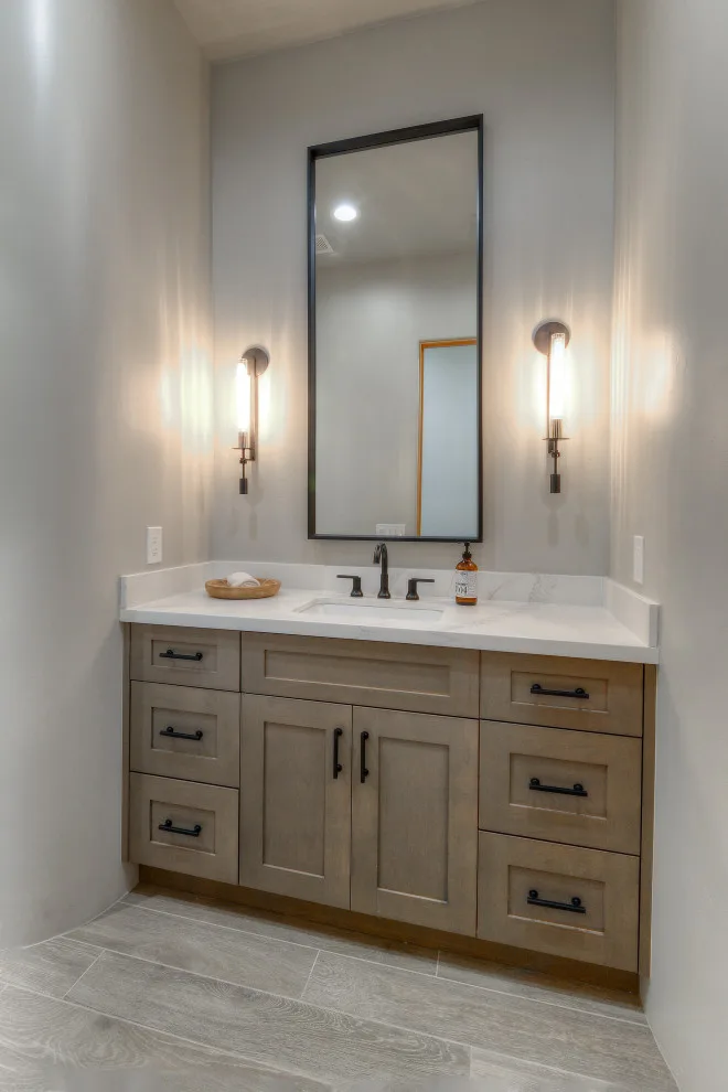 Contemporary Santa Fe by Maple Avenue Construction - Photo 8