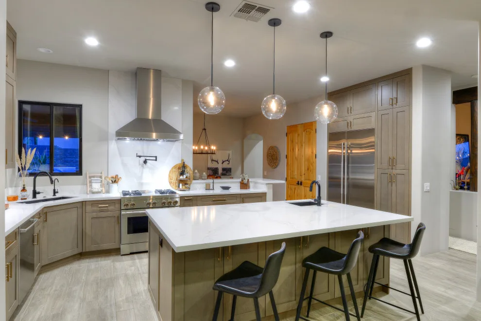 Contemporary Santa Fe by Maple Avenue Construction - Photo 15