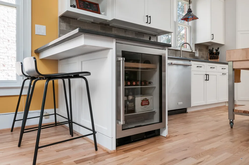 Contemporary Shaker Kitchen - Brookhaven by Innovative Design Build - Photo 2