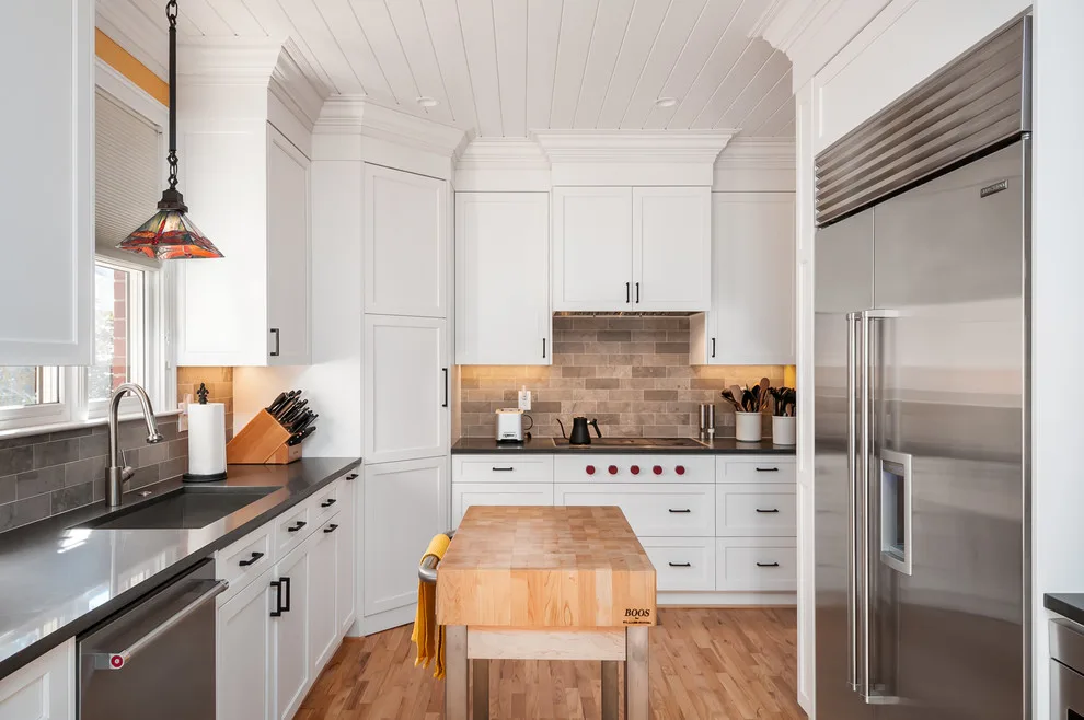Contemporary Shaker Kitchen - Brookhaven by Innovative Design Build - Photo 22