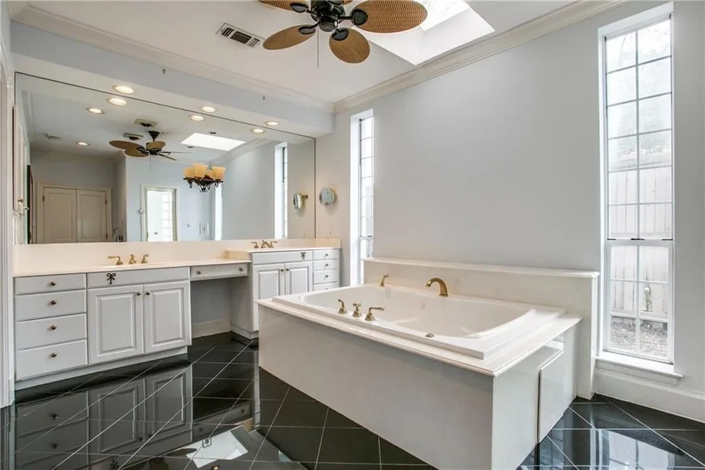 Contemporary Southern Renovation by Alair Homes Dallas - Photo 11