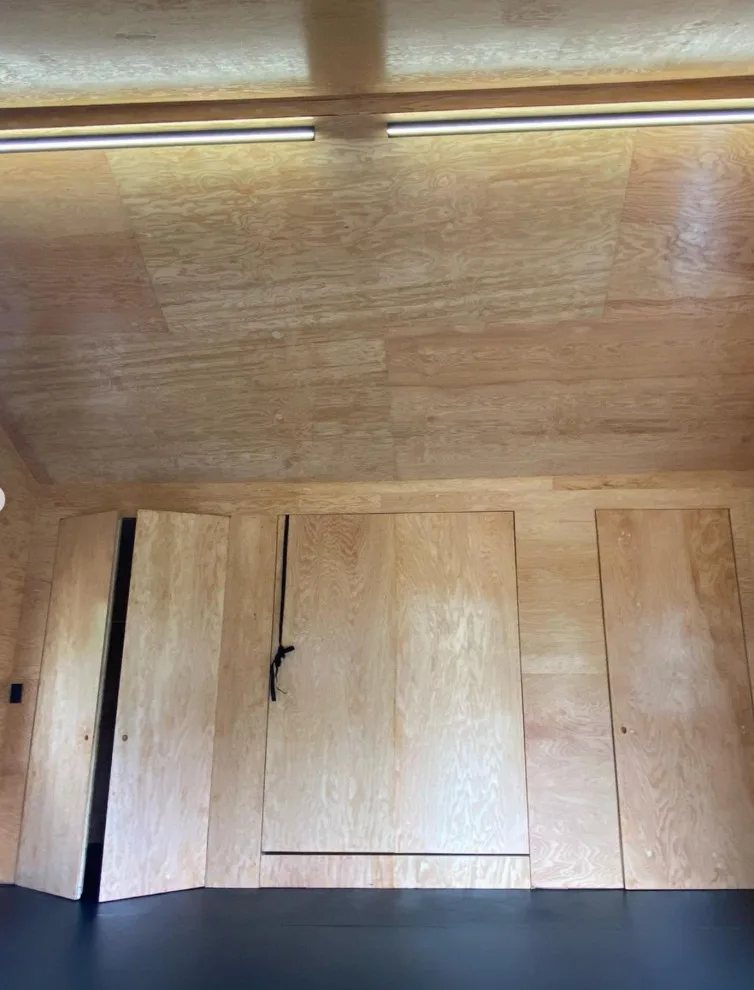 Contemporary Timber Guest Cabin and Creative Retreat by Grain & Steel Contracting LLC - Photo 2