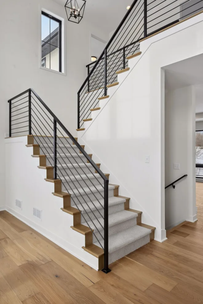 Contemporary Prairie Residence by Bellepar Homes LLC - Photo 4