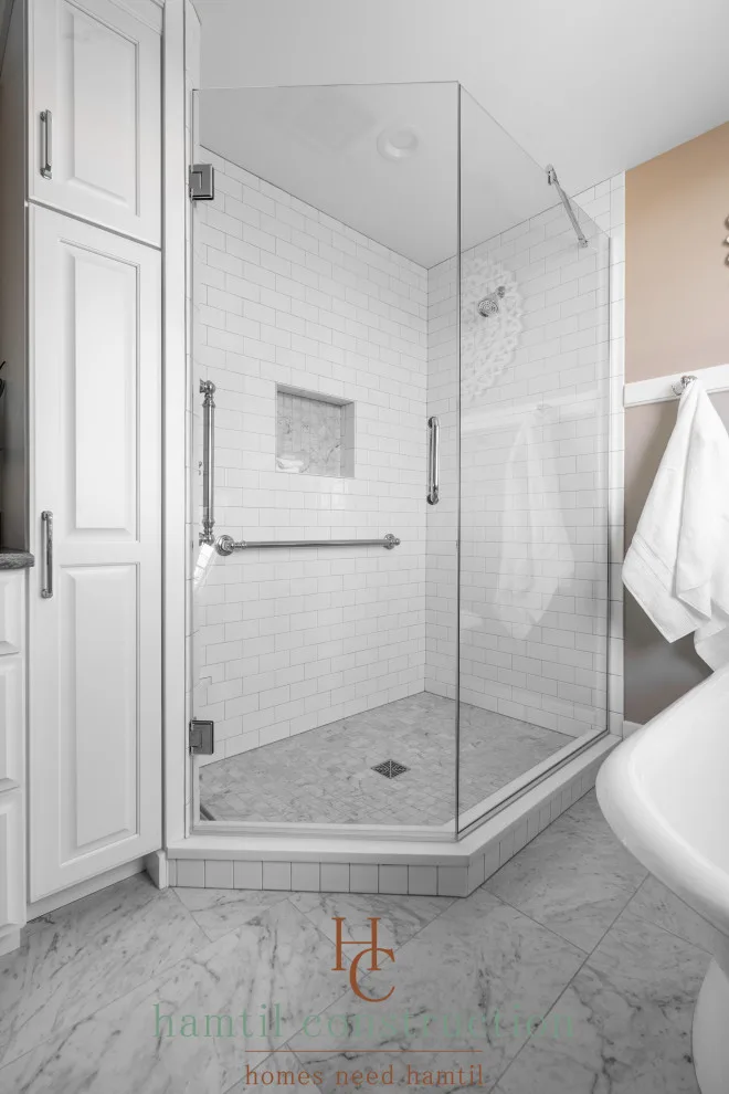 Simple Master Bathroom in Webster Groves by Hamtil Construction, LLC - Photo 7