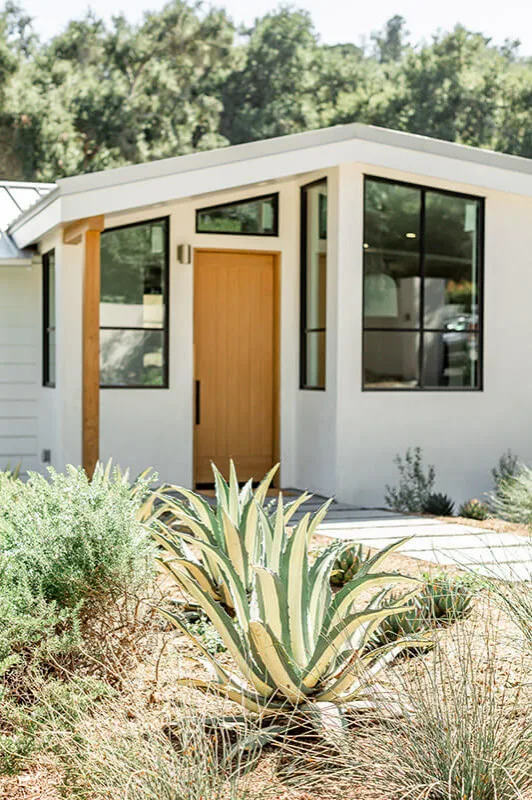 Modern Ranch in Montecito by Dovetail Projects - Photo 7