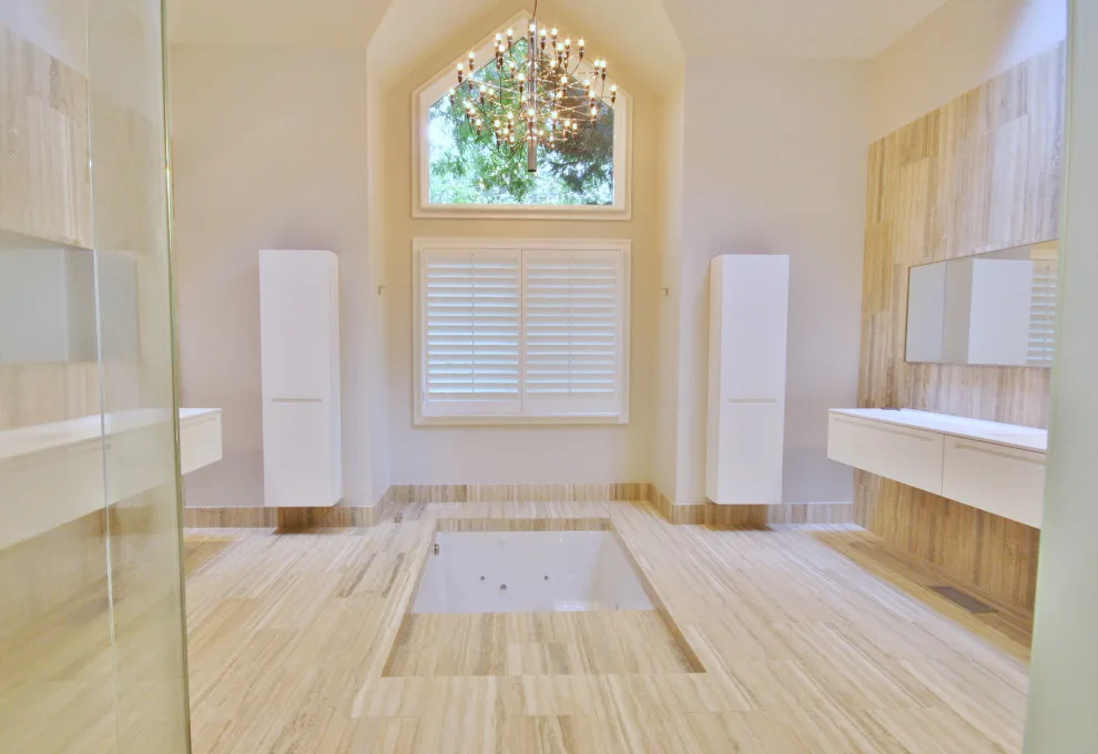 Montibello Modern Master Bedroom by Guthmann Construction - Photo 10
