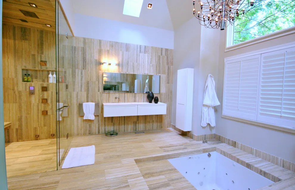 Montibello Modern Master Bedroom by Guthmann Construction - Photo 2