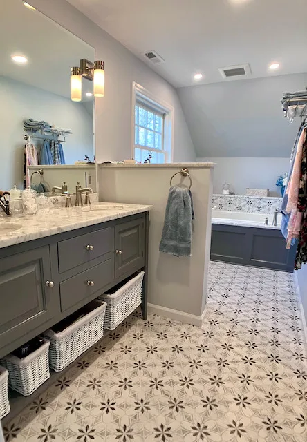 Monticello Park - Master Bathroom by Beverly Thomas LLC - Photo 6