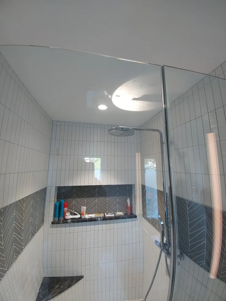 Monticello Park Triple Bath by Beverly Thomas LLC - Photo 2
