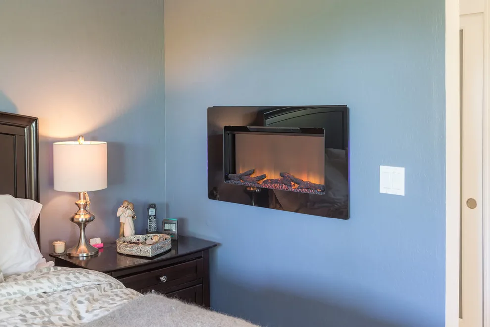 Morgan Hill Transitional Main Bedroom by D.R. Domenichini Construction - Photo 4