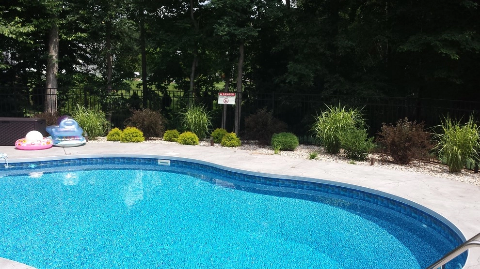 Thomas Hill Lawncare & Landscaping - Photo 10